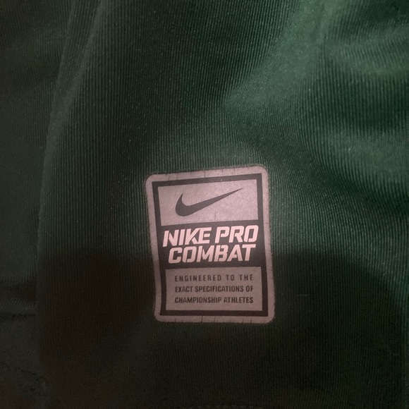 Green Nike Dry fit athletic long sleeve - Medium - Picture 2 of 3